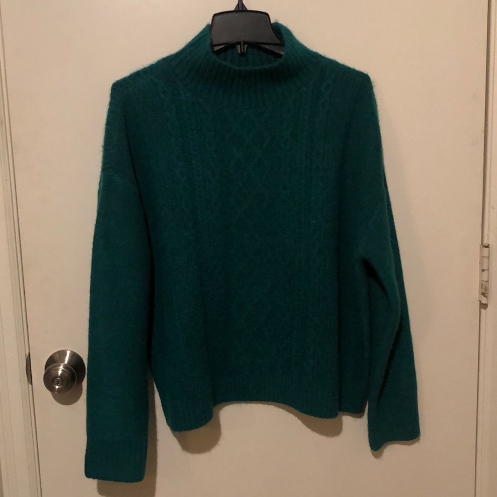 Emerald green LOFT sweater